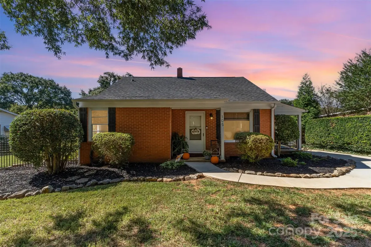 105 Peachtree Street, Belmont, NC 28012 - Image #1