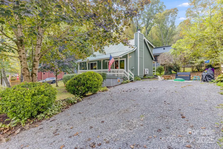 79 Susan Drive, Maggie Valley, NC 28751 - Image #2