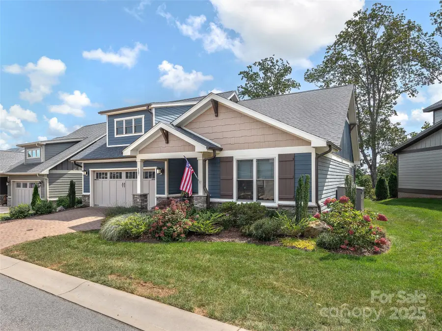 157 Waightstill Drive, Arden, NC 28704 - Image #2