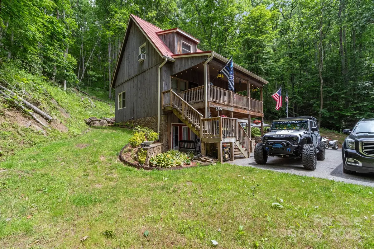 80 Ferguson Lane, Bakersville, NC 28705 - Image #1