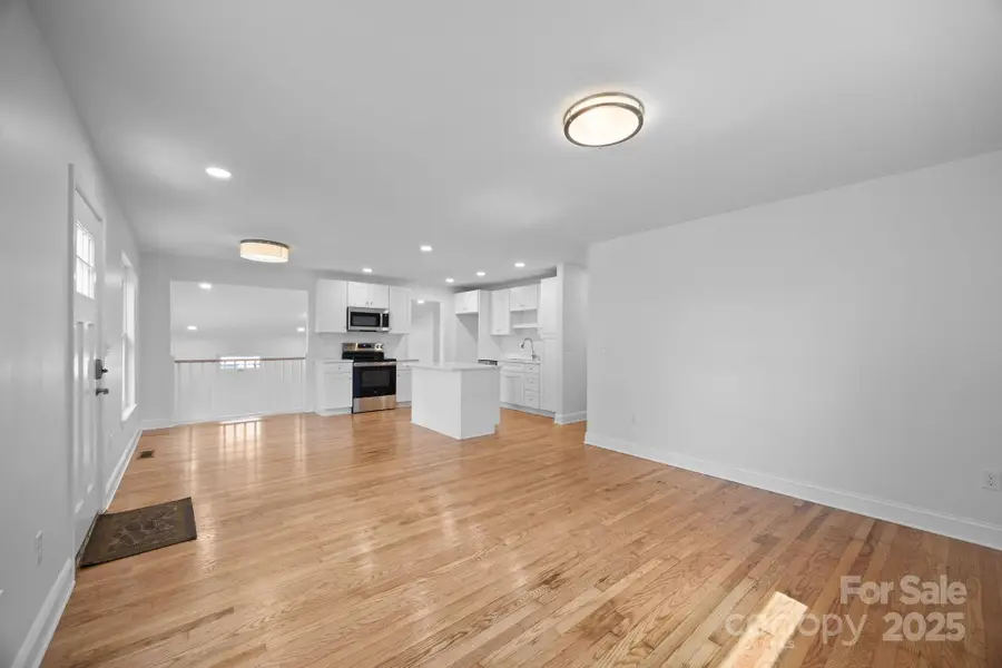 613 Bee Tree Road, Swannanoa, NC 28778 - Image #2