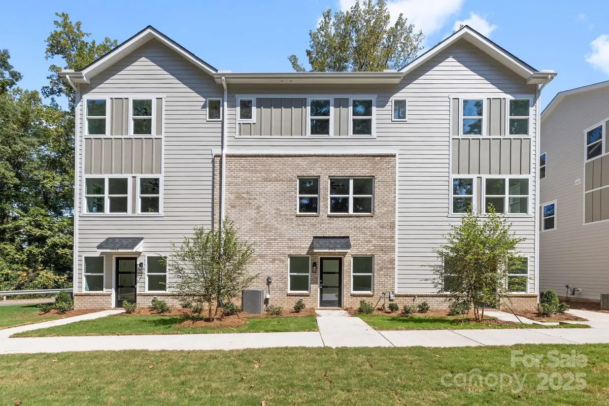 3952 Hager Drive, Charlotte, NC 28208 - Image #1