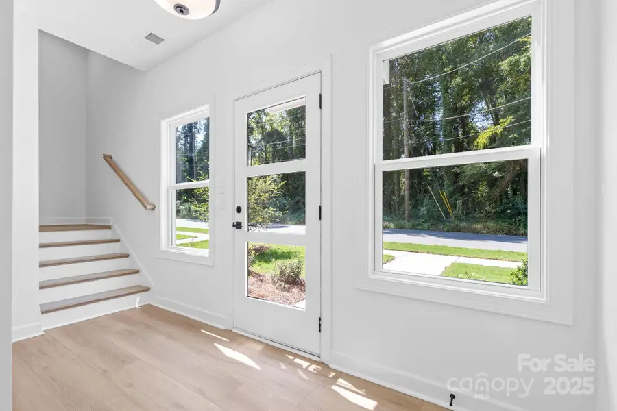 3952 Hager Drive, Charlotte, NC 28208 - Image #3