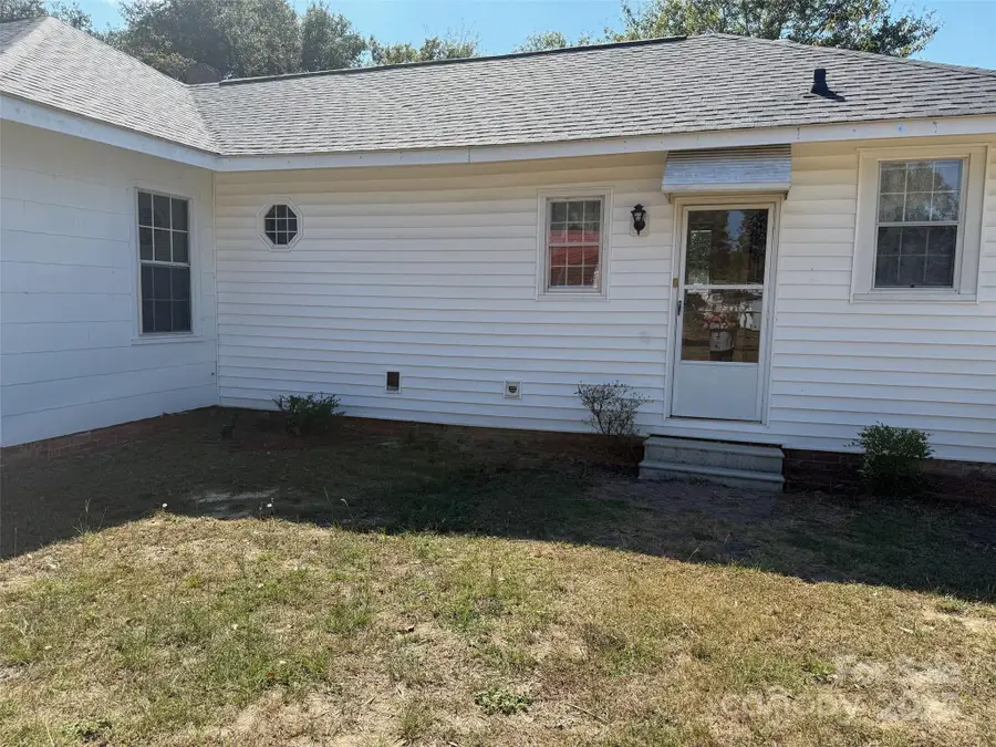 606 W Church Street W, Kershaw, SC 29067 - Image #3