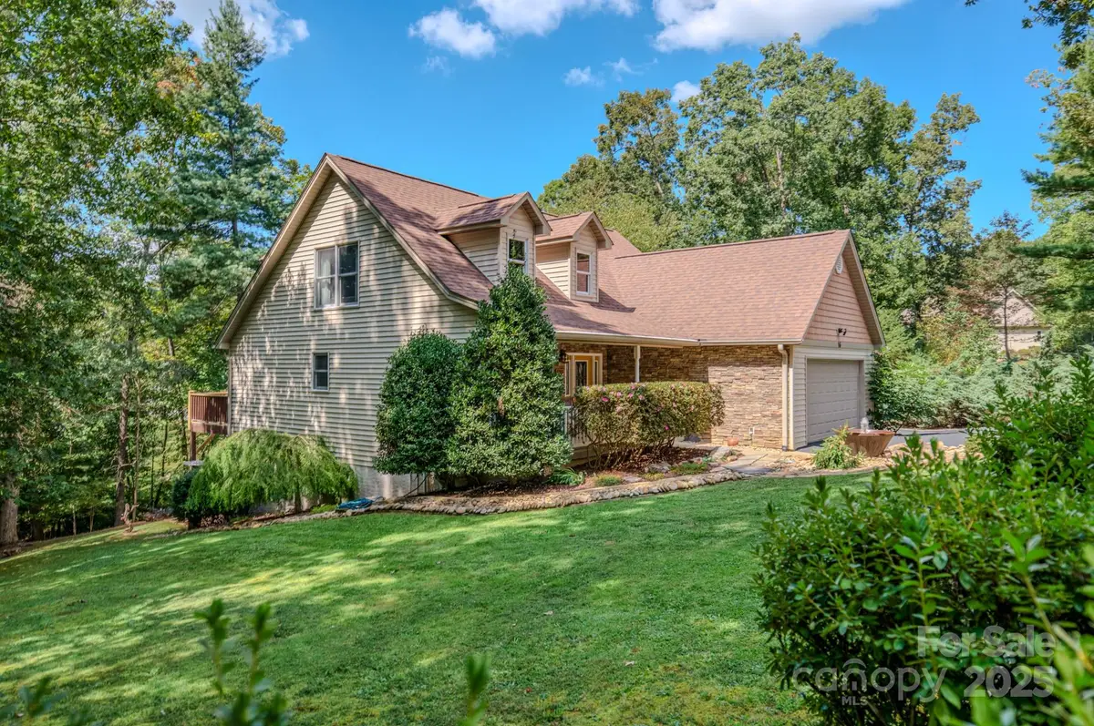 16 Dynasty Lane, Candler, NC 28715 - Image #1