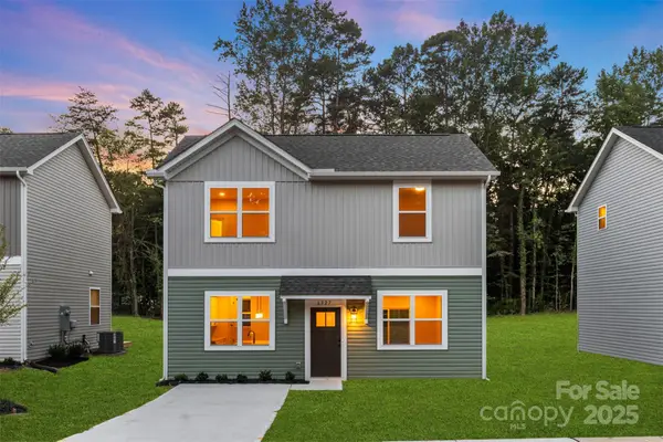 405 Winston Avenue, Statesville, NC 28677