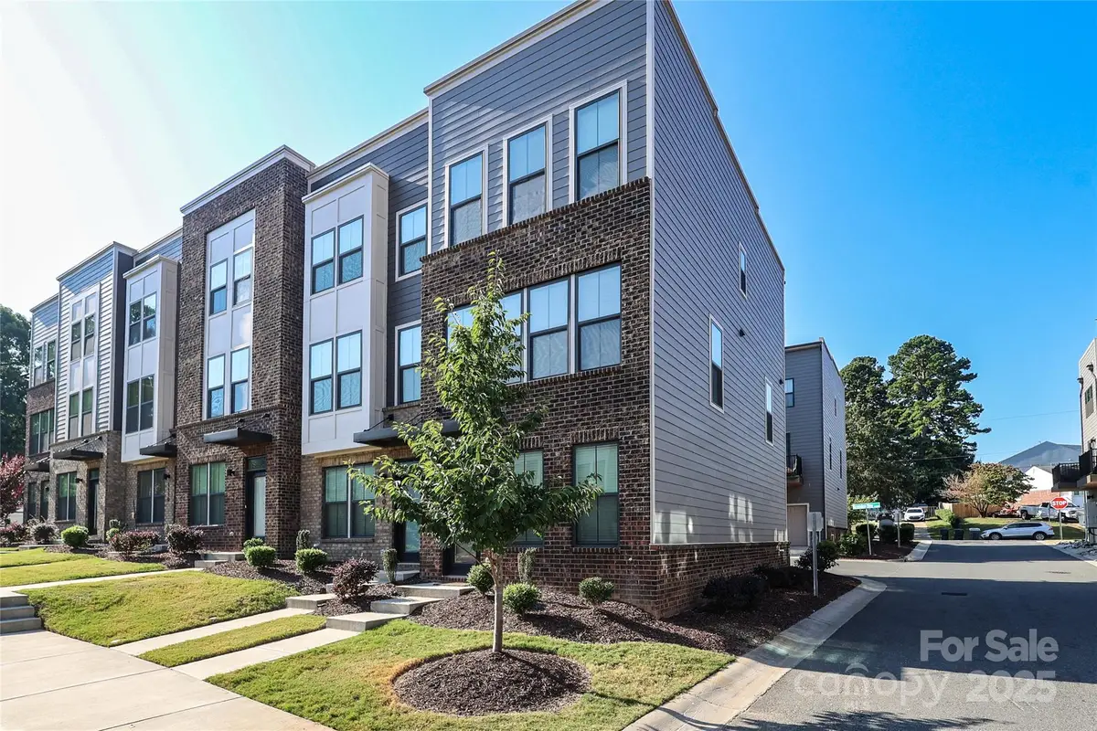 1104 Gleason Way, Charlotte, NC 28217 - Image #1