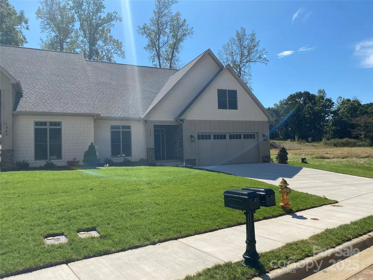 4047 Stadler Drive Ne, Conover, NC 28613 - Image #1