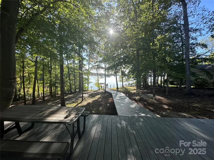 1112 Riverwood Drive, Lexington, NC 27292 - Image #2