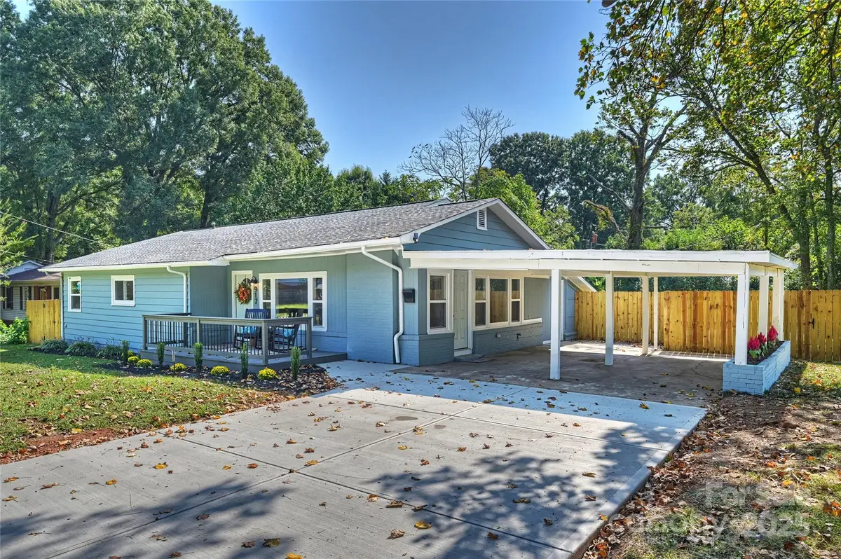 917 Lewiston Avenue, Charlotte, NC 28208 - Image #1