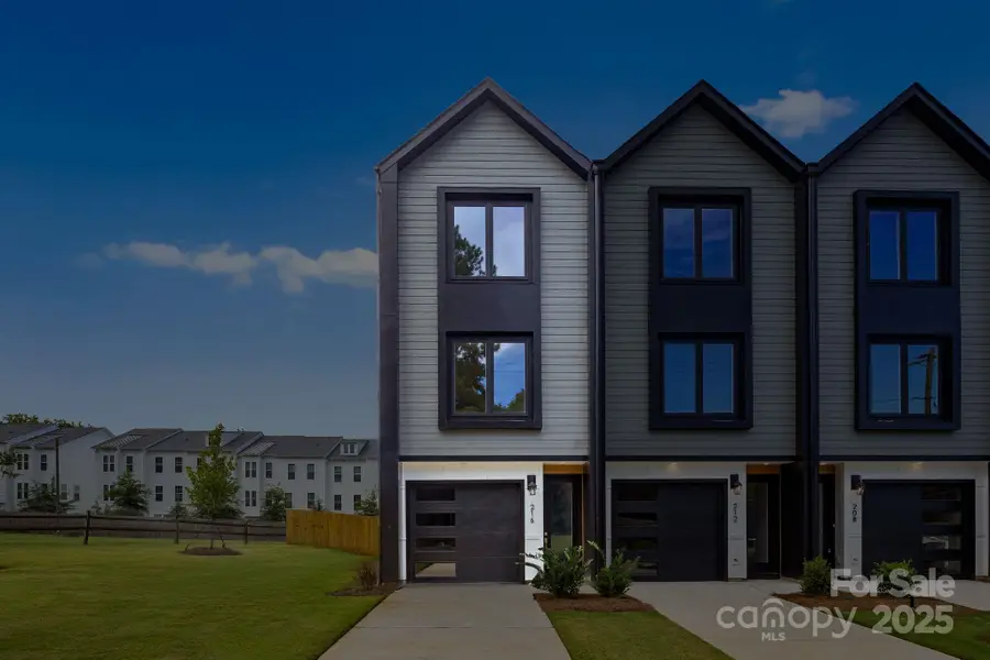216 Mattoon Street, Charlotte, NC 28216 - Image #3