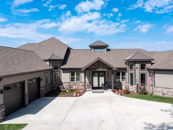 639 Byers Cove Road, Hendersonville, NC 28792