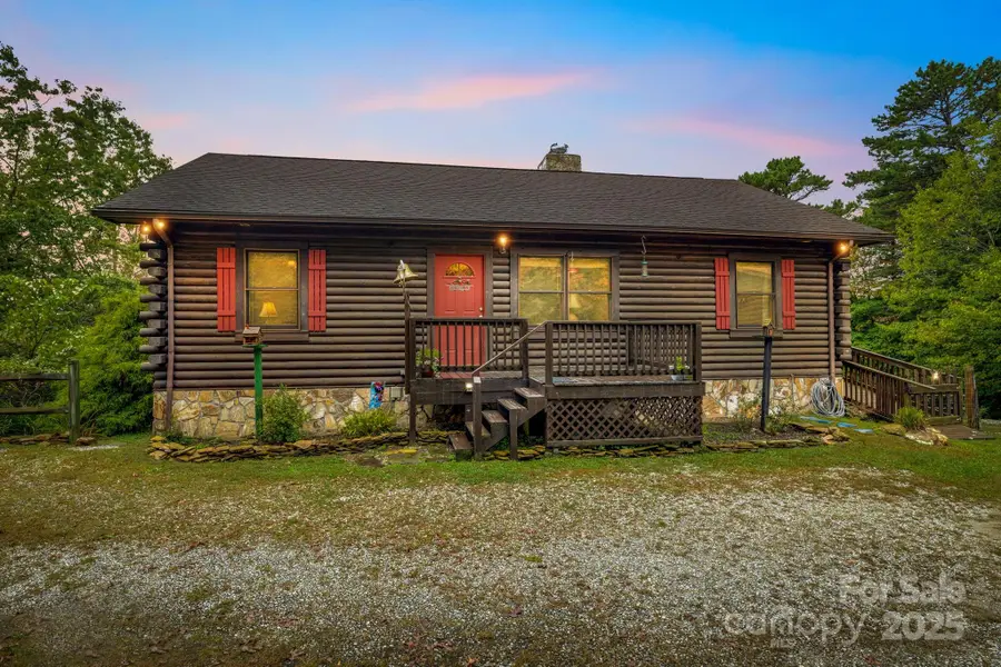 951 Pine Tree Road, Spruce Pine, NC 28777 - Image #3