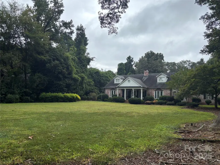 1202 E Franklin Street, Monroe, NC 28112 - Image #2