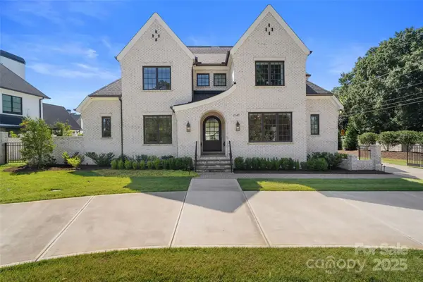 2147 Sharon Avenue, Charlotte, NC 28211