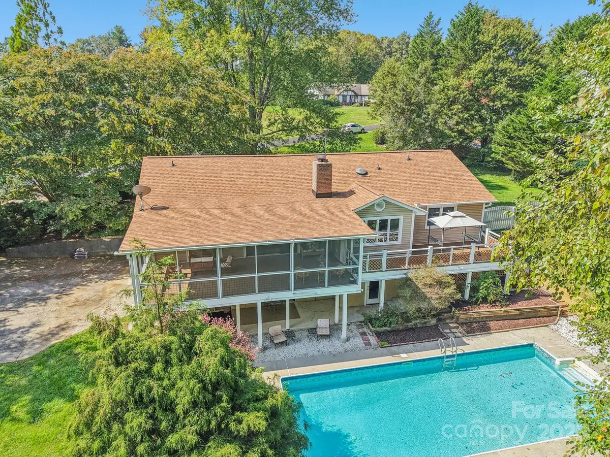 16 Amber Drive, Horse Shoe, NC 28742 - Image #1