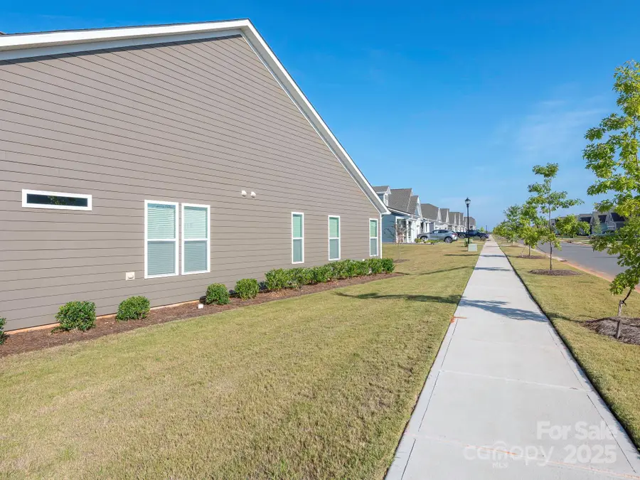 4423 Moxie Way, Charlotte, NC 28215 - Image #3