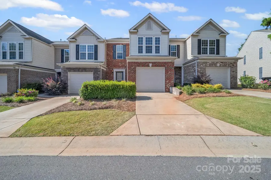 2452 Royal York Avenue, Charlotte, NC 28210 - Image #3