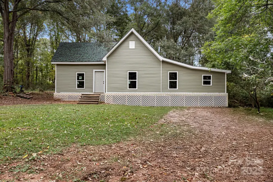 229 W Liberty Street, Forest City, NC 28043 - Image #3