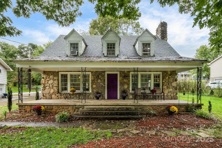 51 Gudger Road, Candler, NC 28715 - Image #3