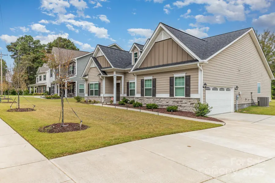 14421 Holbrooks Road, Huntersville, NC 28078 - Image #3