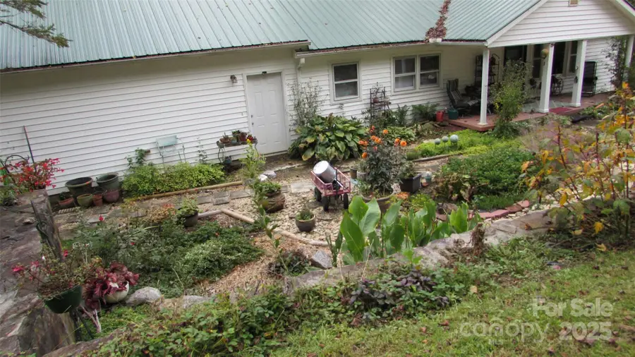 524 Clear Creek Road, Burnsville, NC 28714 - Image #3