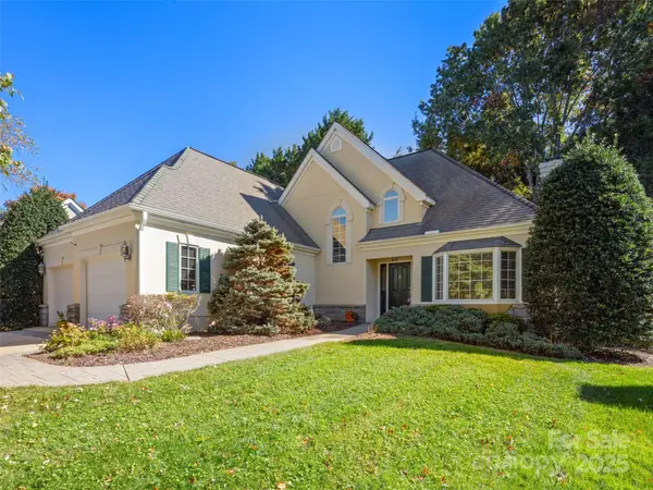 40 Tiverton Lane, Asheville, NC 28803