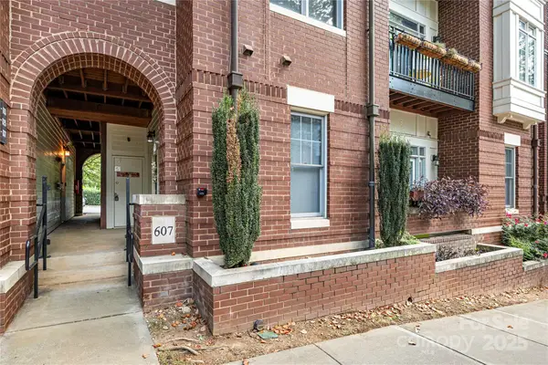 613 Garden District Drive, Charlotte, NC 28202