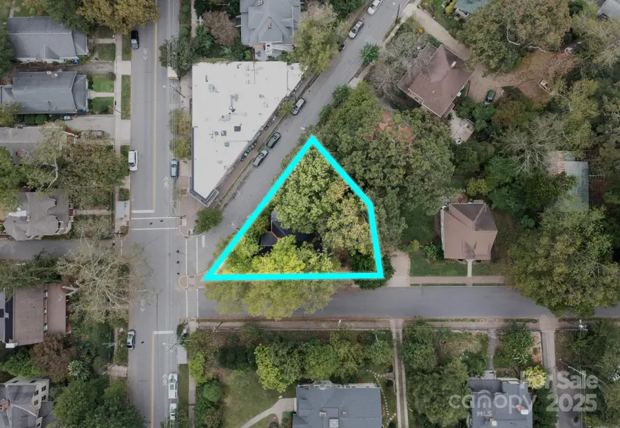 11 Cullowhee Street, Asheville, NC 28801 - Image #3