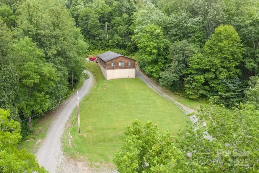8020 Meadow Fork Road, Hot Springs, NC 28743 - Image #2