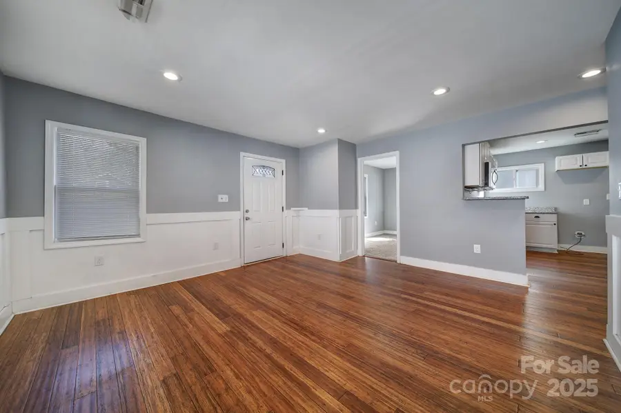 113 W 5th Avenue, Gastonia, NC 28052 - Image #3