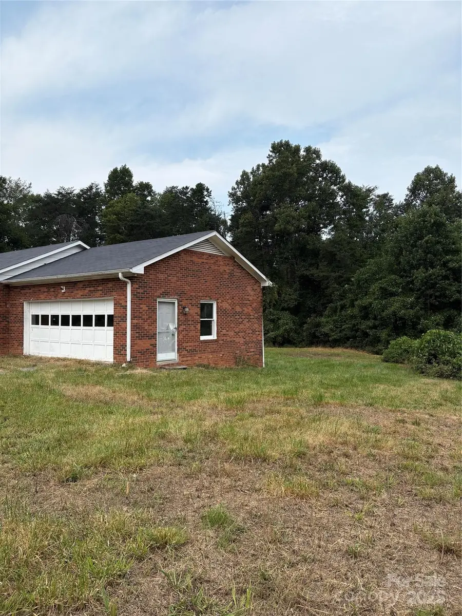 4445 Mecum Road, Walkertown, NC 27051 - Image #3