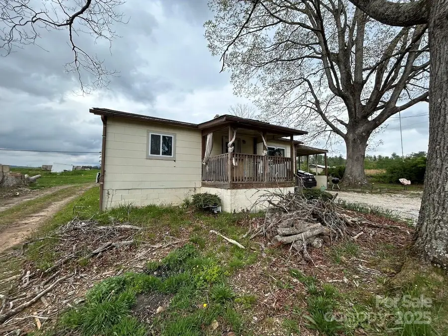 45 Freeborn Lane, Hendersonville, NC 28792 - Image #2