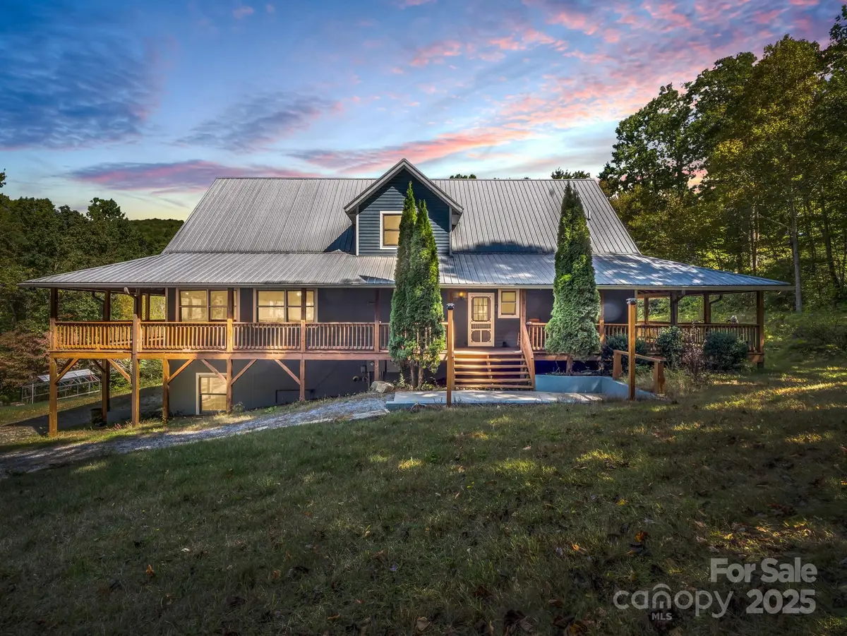 119 Mountain Bluff Trail, Hendersonville, NC 28792 - Image #1