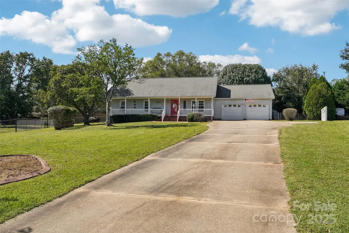 119 Watts Court, Statesville, NC 28625 - Image #1