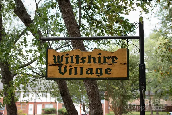 1300 Larchmont Place #210, Salisbury, NC 28144