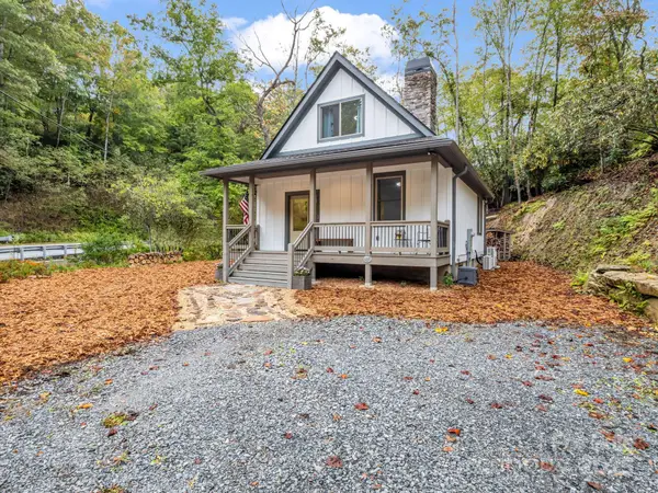 800 Williamson Creek Road, Pisgah Forest, NC 28768