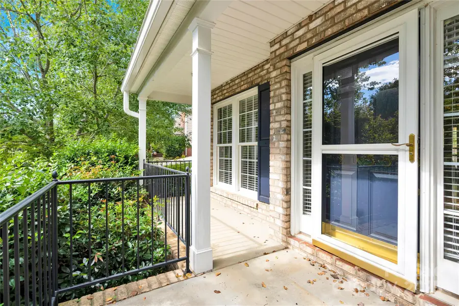 2055 Solway Lane, Charlotte, NC 28269 - Image #2