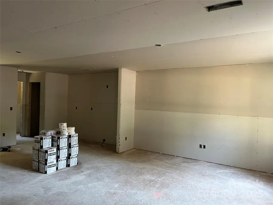 412 N Scruggs Street, Gastonia, NC 28052 - Image #2