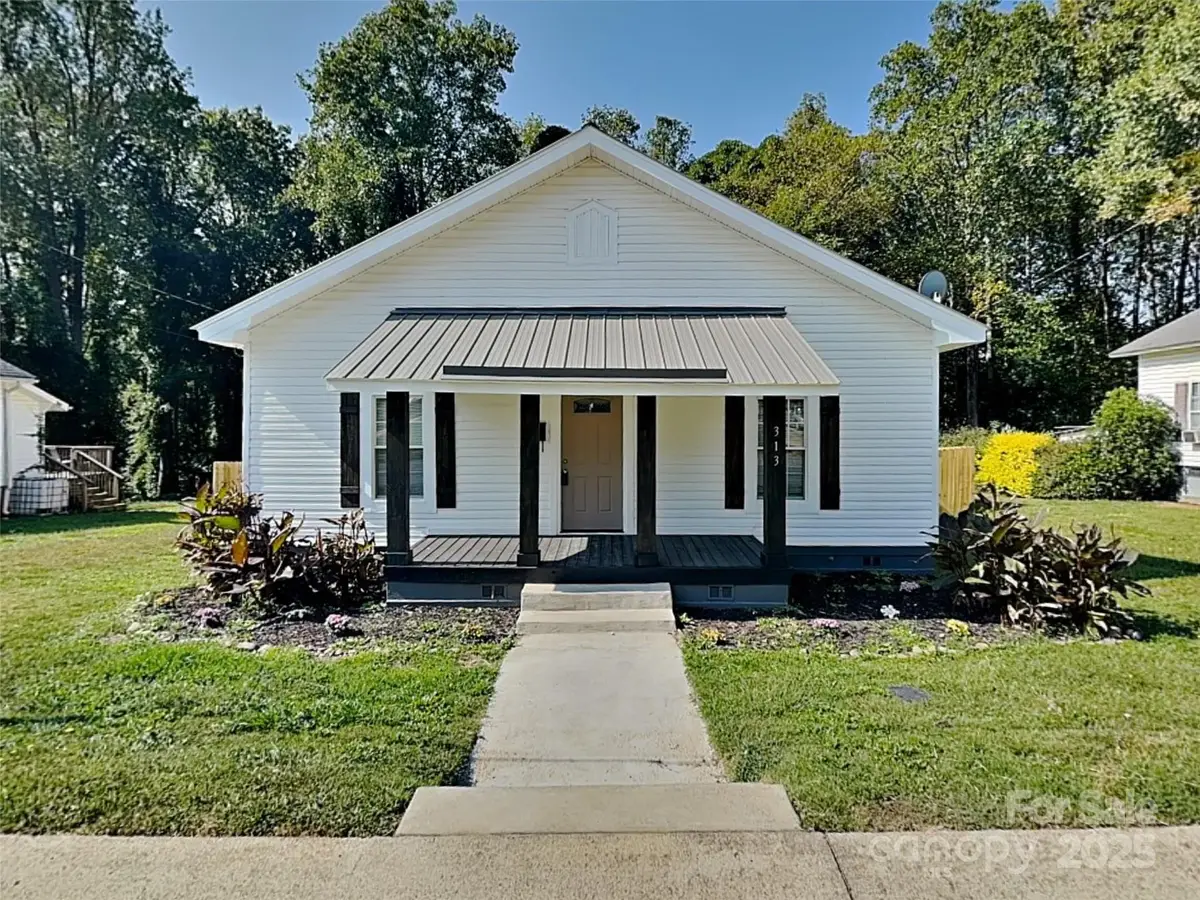 313 Bruce Avenue, Mooresville, NC 28115 - Image #1