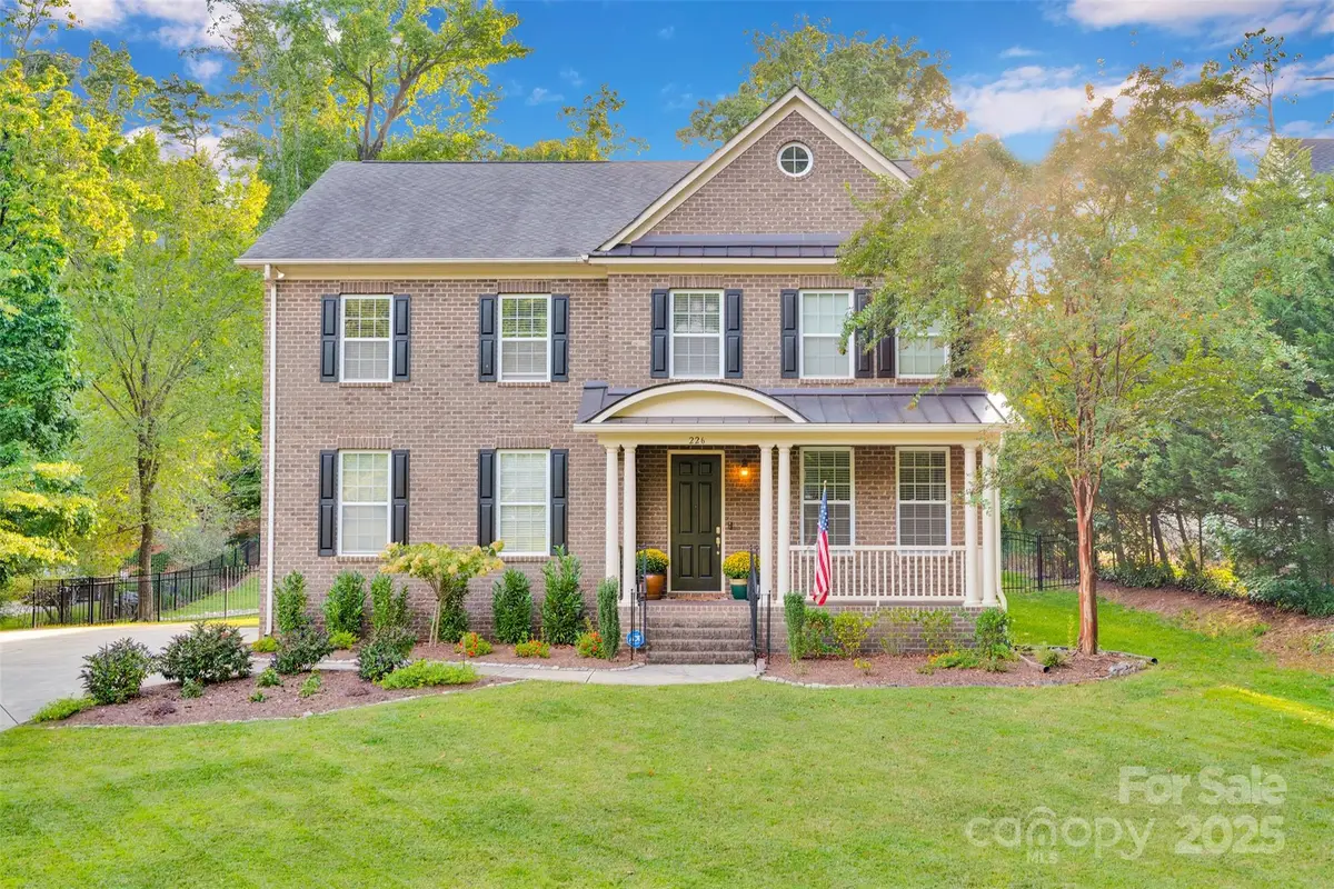 226 Bubbling Well Road, Matthews, NC 28105 - Image #1