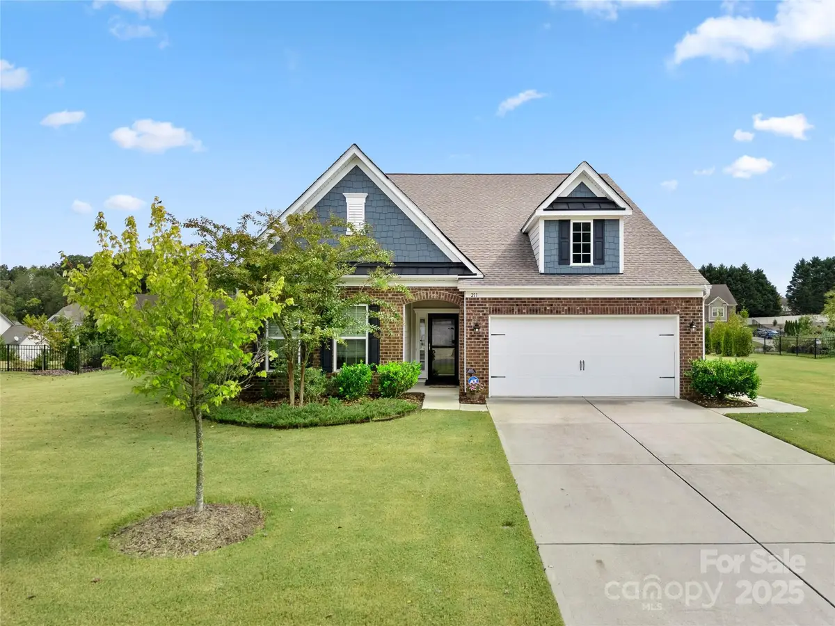 211 Samuel Street, Matthews, NC 28104 - Image #1