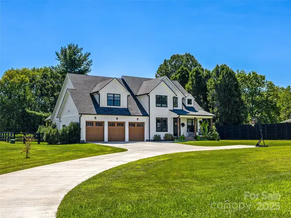 58 Wintercress Drive, Mills River, NC 28759