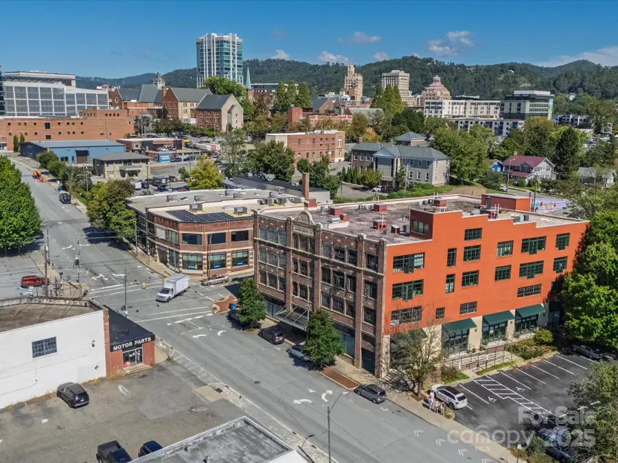 100 Coxe Avenue #306, Asheville, NC 28801 - Image #2