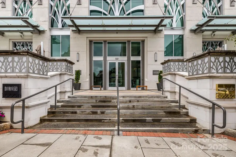 7 Patton Avenue #1005, Asheville, NC 28801 - Image #2