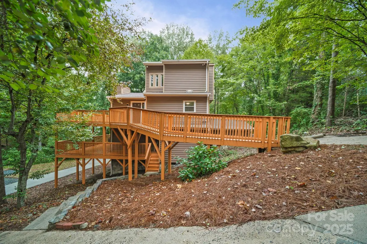 8012 Briardale Drive, Charlotte, NC 28212 - Image #1