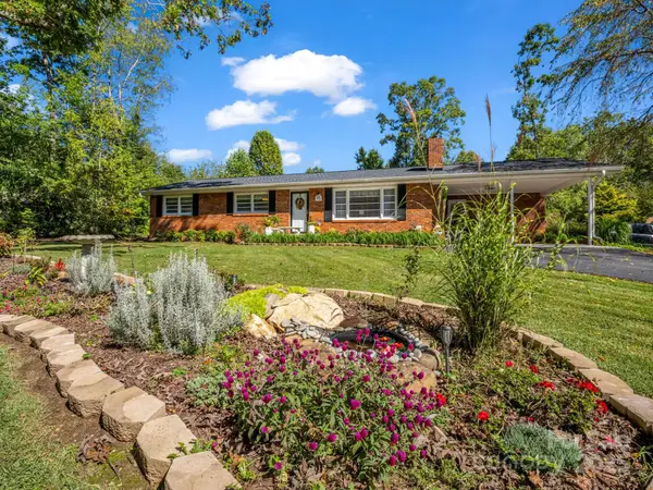 95 Pensacola Avenue, Arden, NC 28704