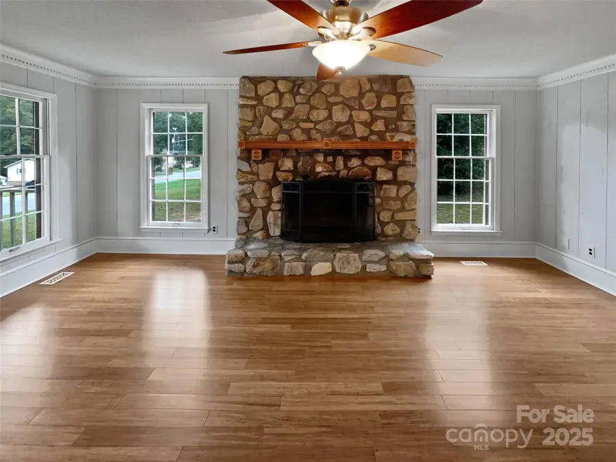 2635 Providence Drive, Gastonia, NC 28052 - Image #3
