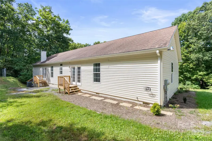 47 Red Valley Road, Penrose, NC 28766 - Image #2