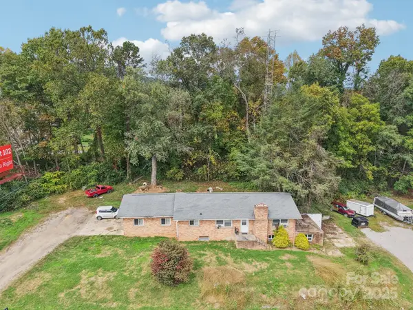 541 Paragon Parkway, Waynesville, NC 28786